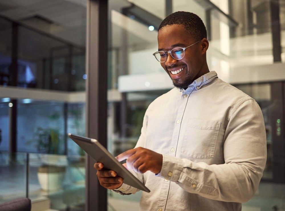 7 Benefits of Leveraging Data Analytics in Strategic Sourcing Decision Making