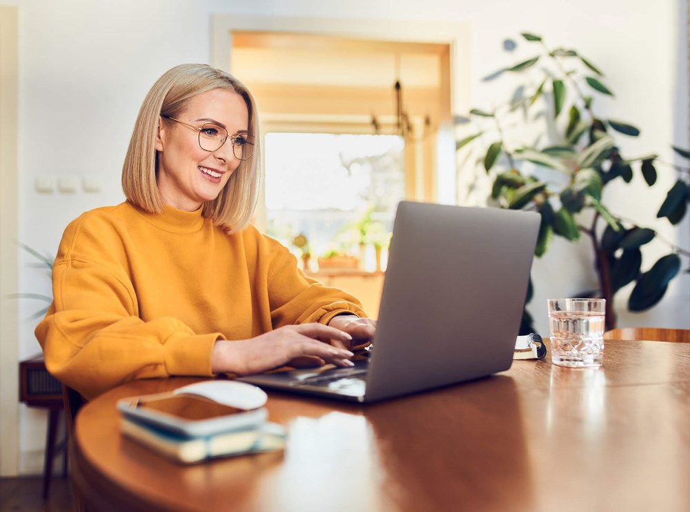 Whitepaper: Boost Third-Party Risk Oversight with Contract Lifecycle Management